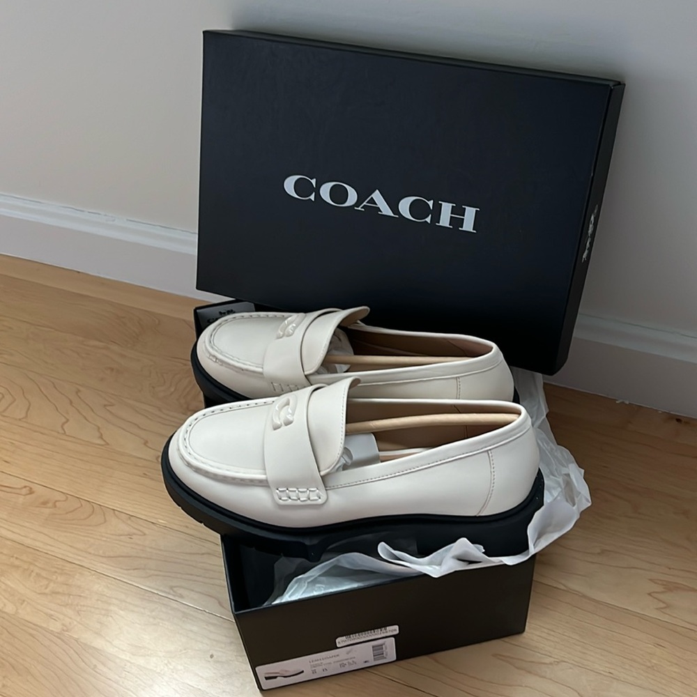 Coach Leah Loafer, White/Chalk, Size 8 (7.5), Leather
